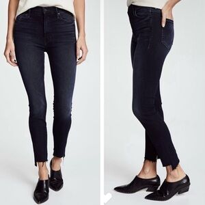MOTHER The Stunner Zip Two Step Fray Jeans in Dark Blue, Size 24